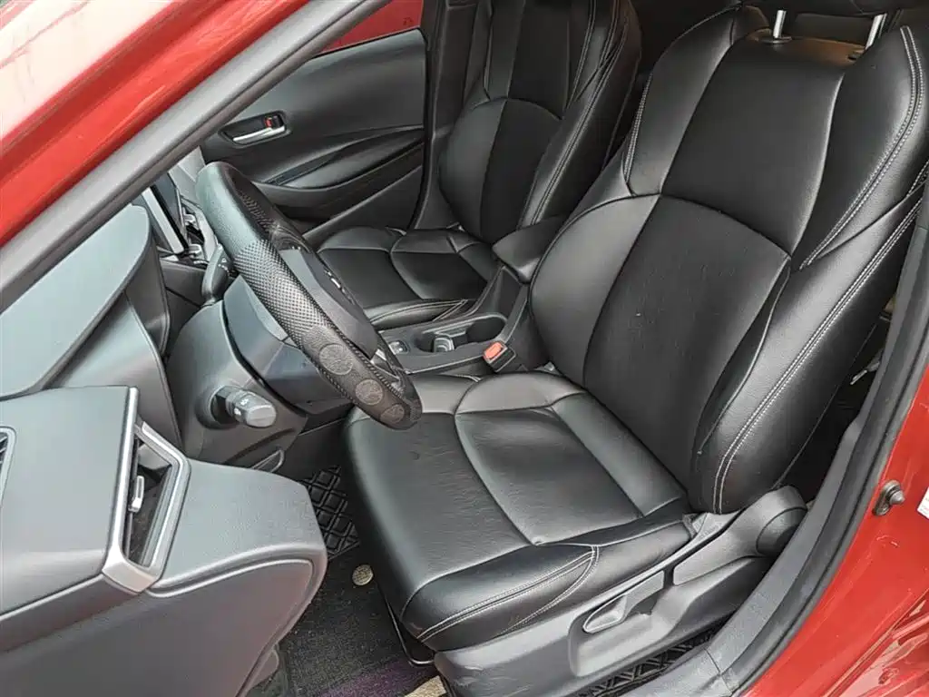 Toyota Levin 2022 185T CVT Luxury Edition фото 15