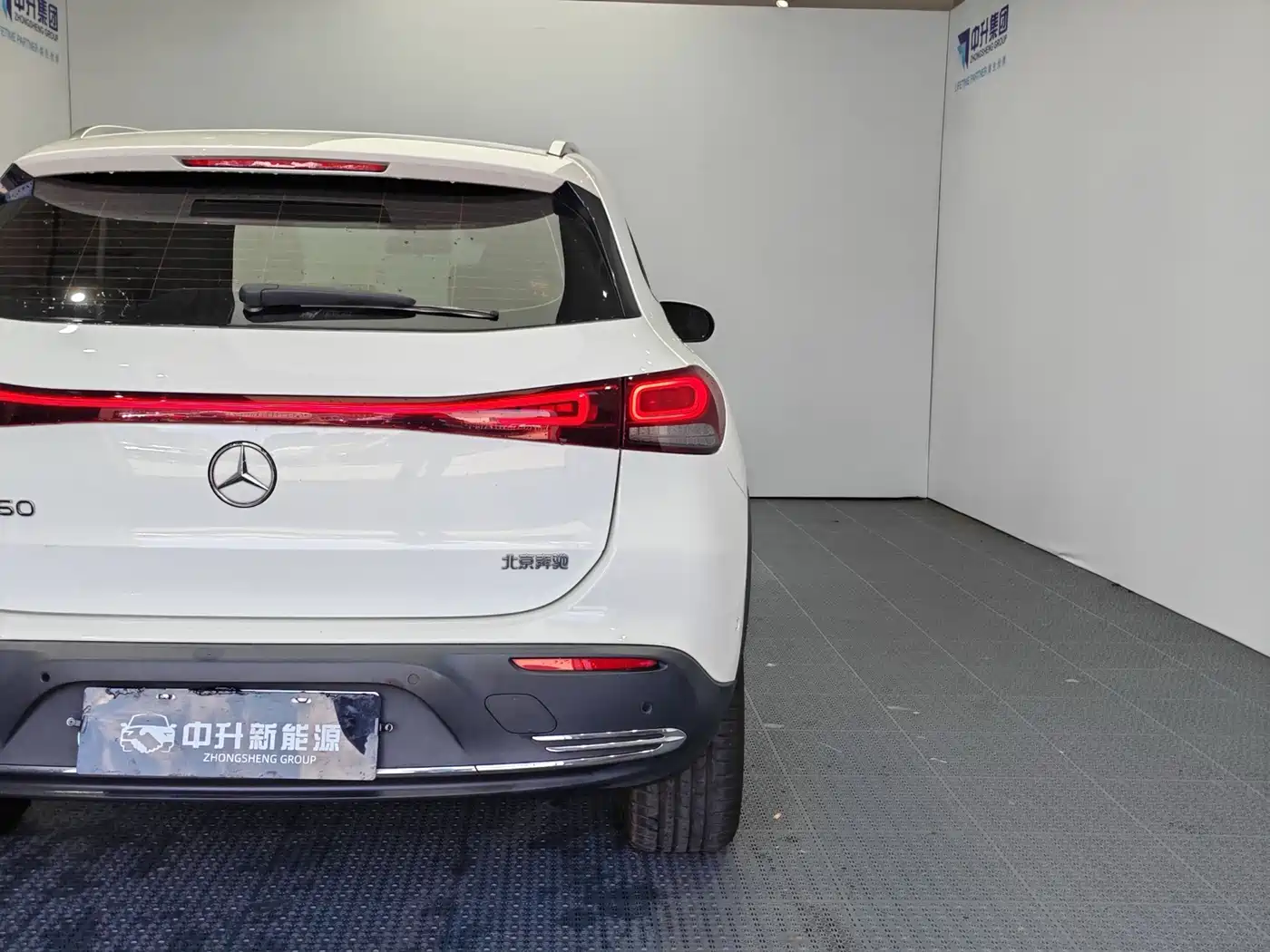 Mercedes-Benz EQA 2023 2023 EQA 260