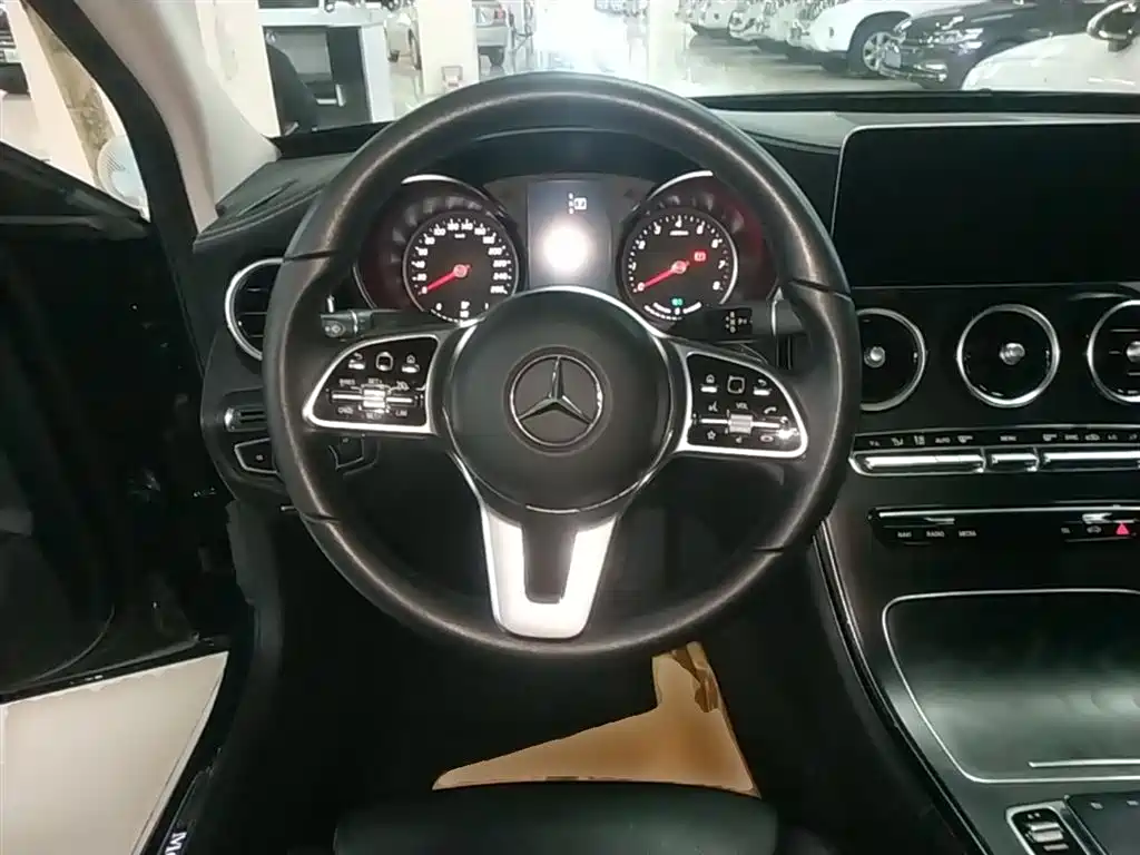 Mercedes-Benz C-Class 2019 C 260 L Sport фото 11