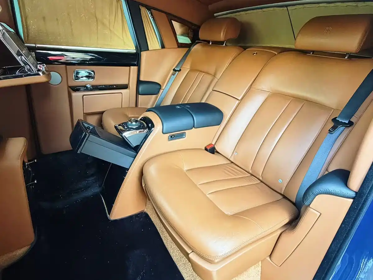 Rolls-Royce Phantom 2017 2013 6.7L Standard