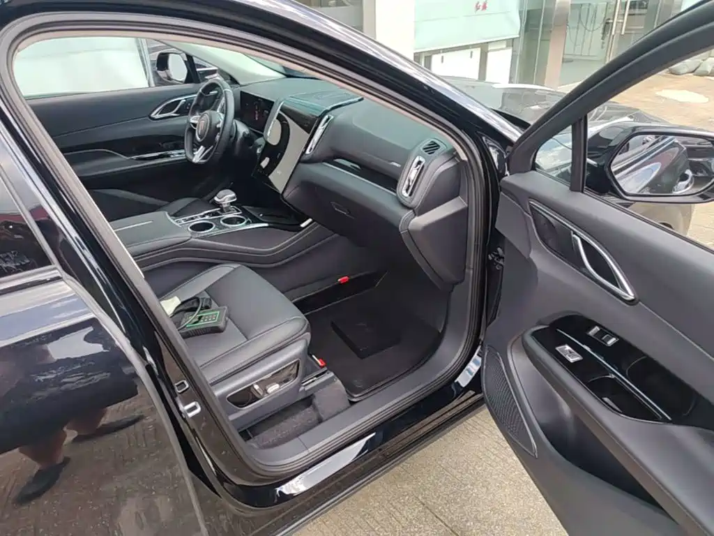 Hongqi HS3 PHEV 2026 2025 125km Jingwei 2 Million Commemorative Edition