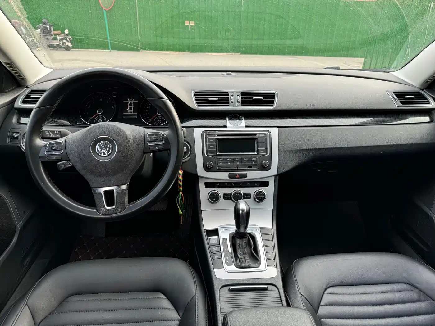 Volkswagen Magotan 2013 2.0TSI Luxury фото 9