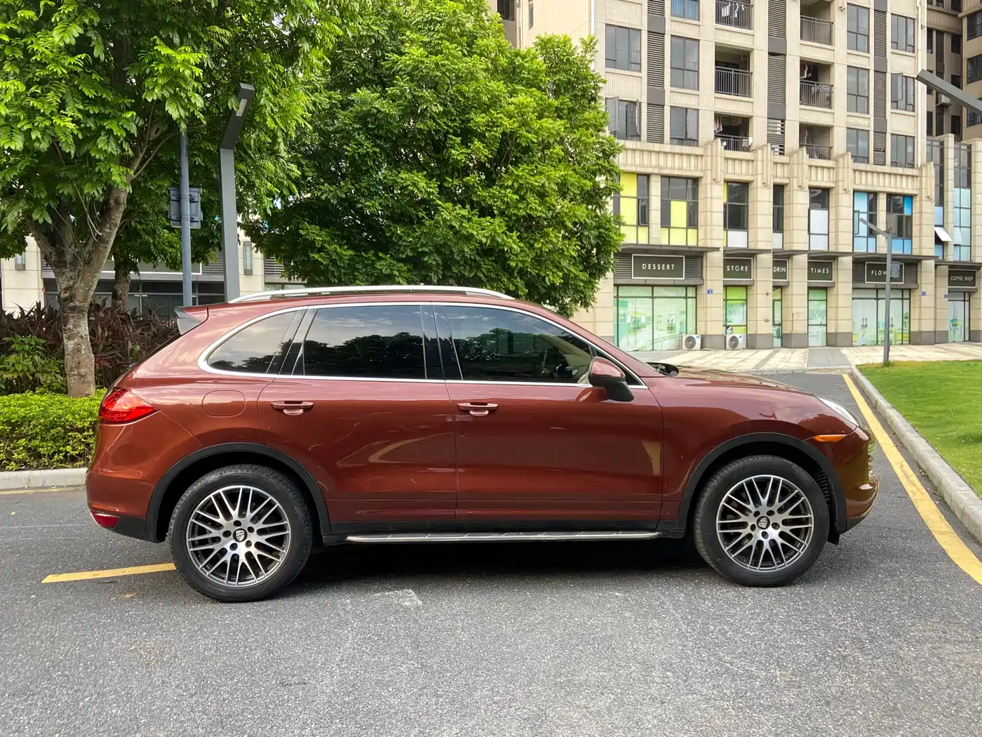 Porsche Cayenne фото 8
