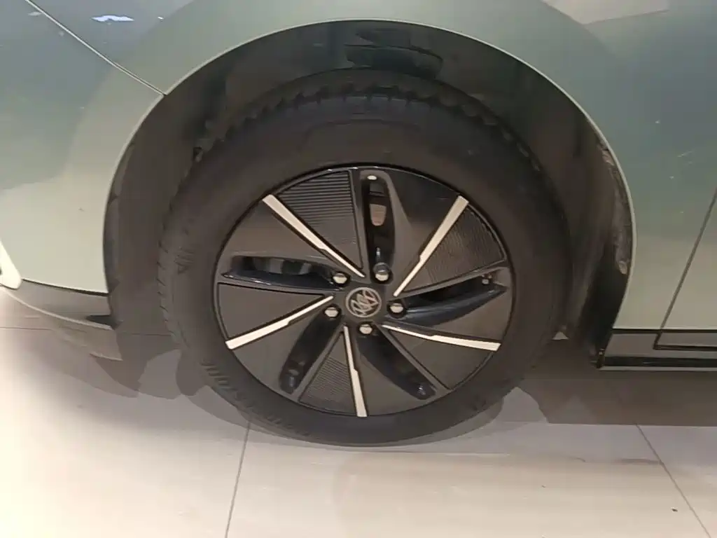 Buick Velite 6 2024 2024 Model 430km Premium Edition