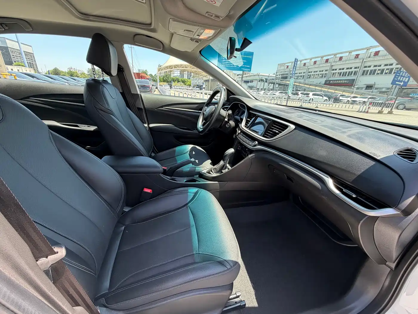 Buick Excelle 2021 Exemplar 1.5L Auto Elite фото 11
