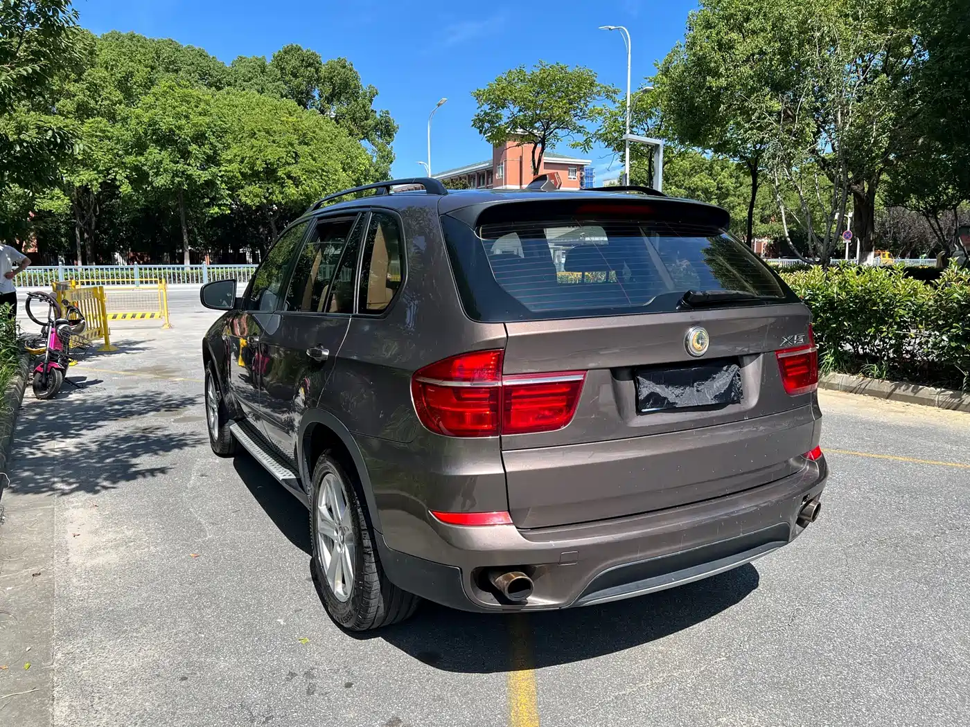 Photo 5 - BMW X5 (Import)
