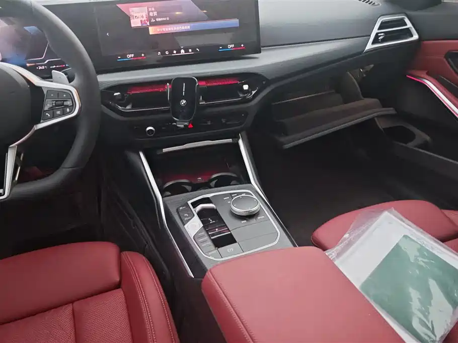 BMW 3 Series 2025 325Li M Sport Package фото 16