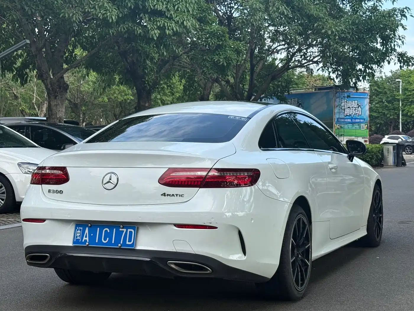 Mercedes-Benz E-Class (Import) 2017 E 200 4MATIC Coupe фото 13