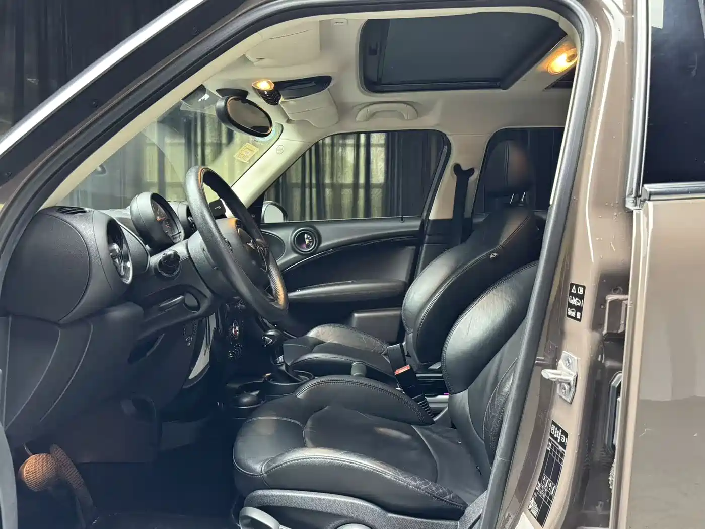 MINI COUNTRYMAN 2014 1.6T COOPER ALL4 Excitement фото 8