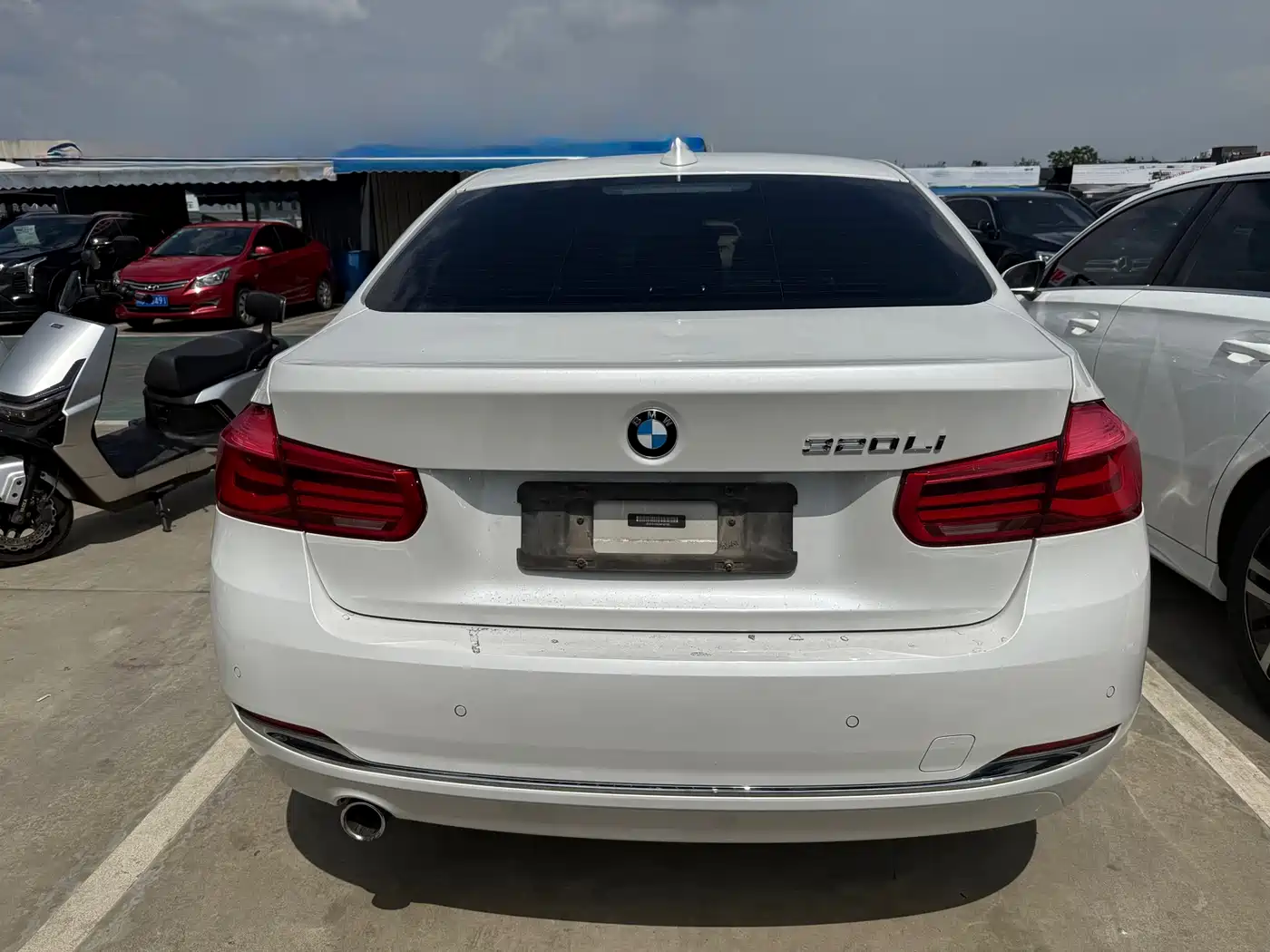 BMW 3 Series 2016 320Li Progressive фото 12