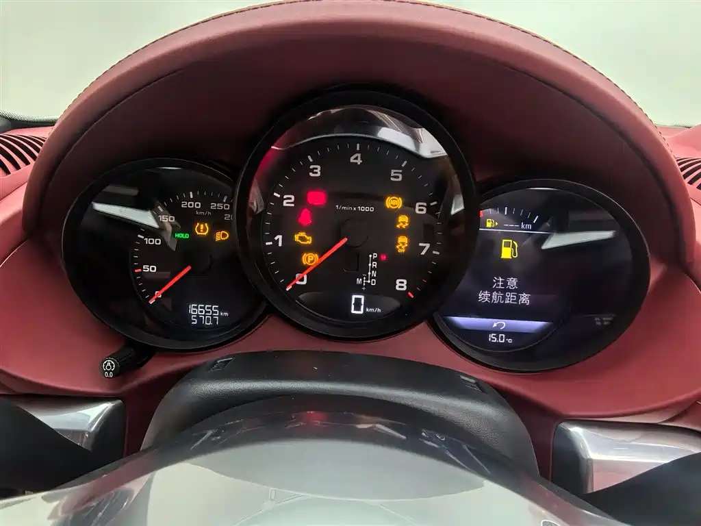 Porsche 718 2022 Boxster 2.0T фото 10