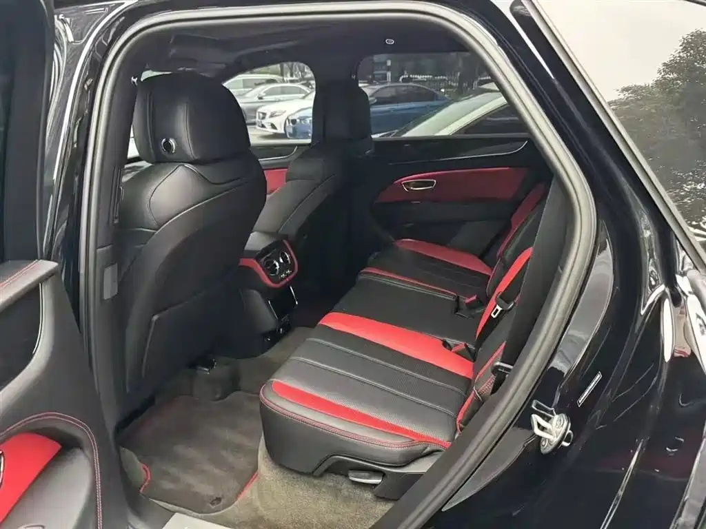 Bentley Bentayga 2022 4.0T V8 S фото 6