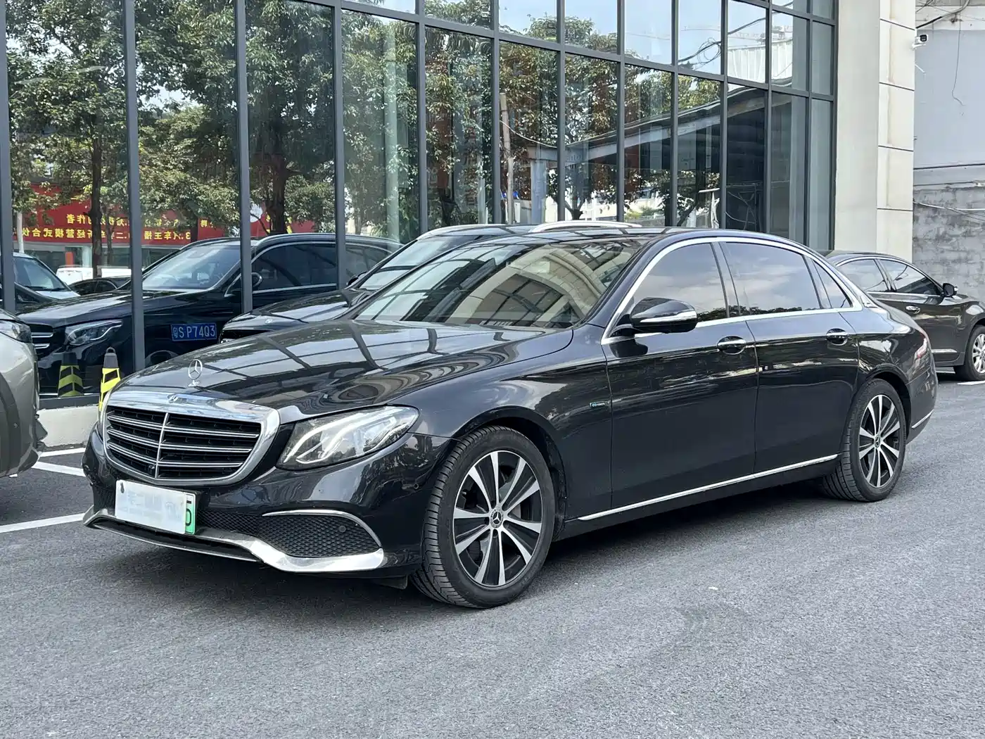 Mercedes-Benz E-Class New Energy 2020 E 300 e L