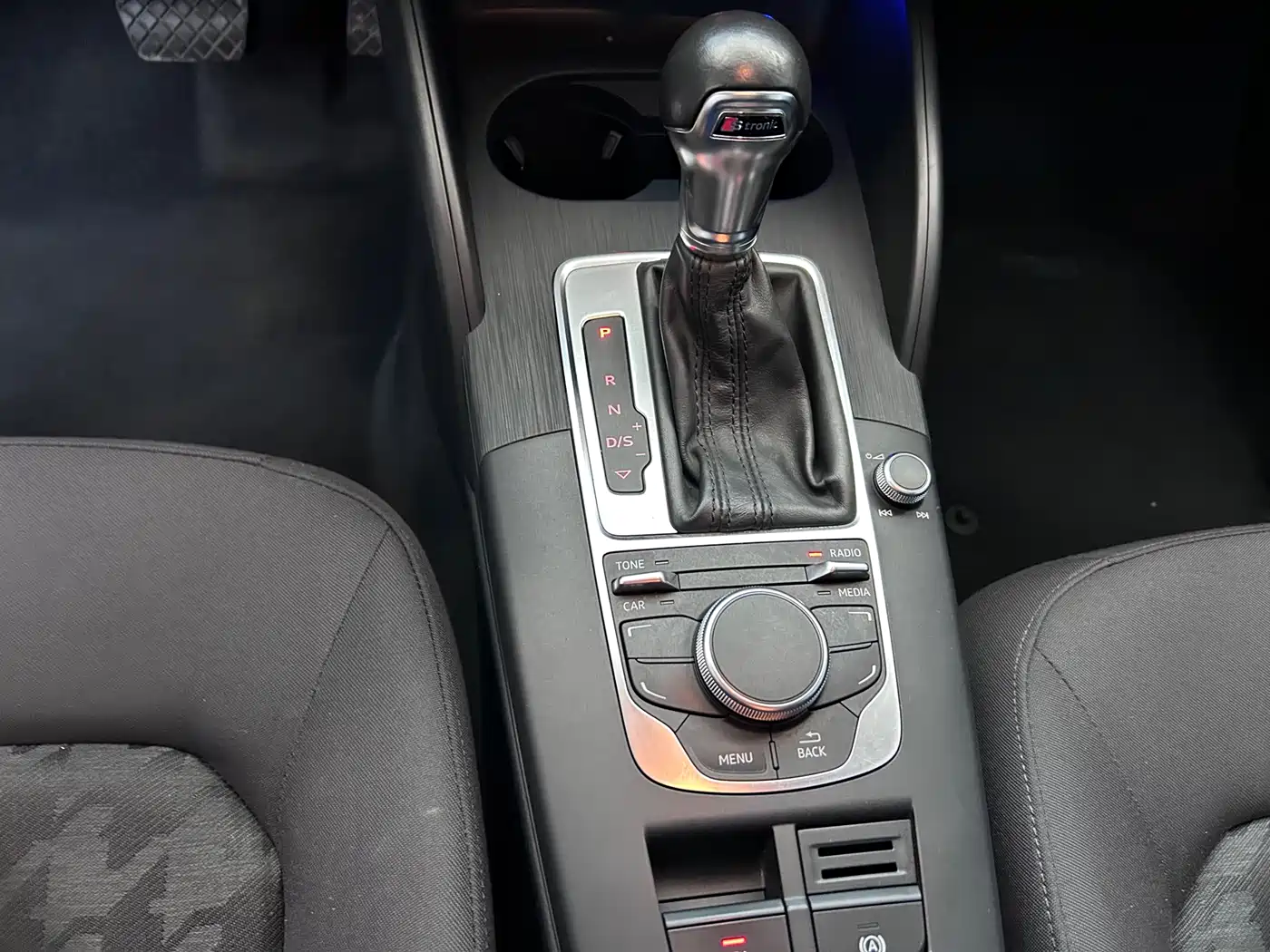 Audi A3 2014 Sportback 35 TFSI Automatic Fashion фото 17