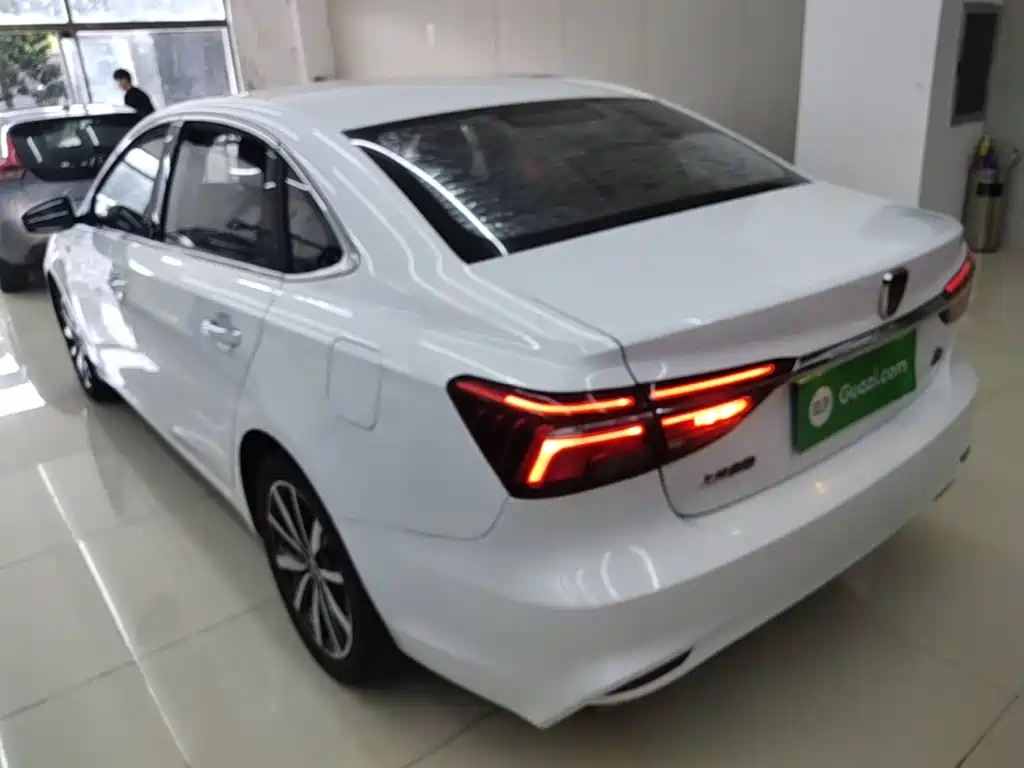 Roewe i6 2018 2018 20T Automatic Flagship Edition