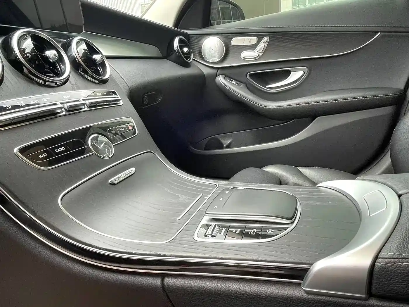 MERCEDES-BENZ C CLASS