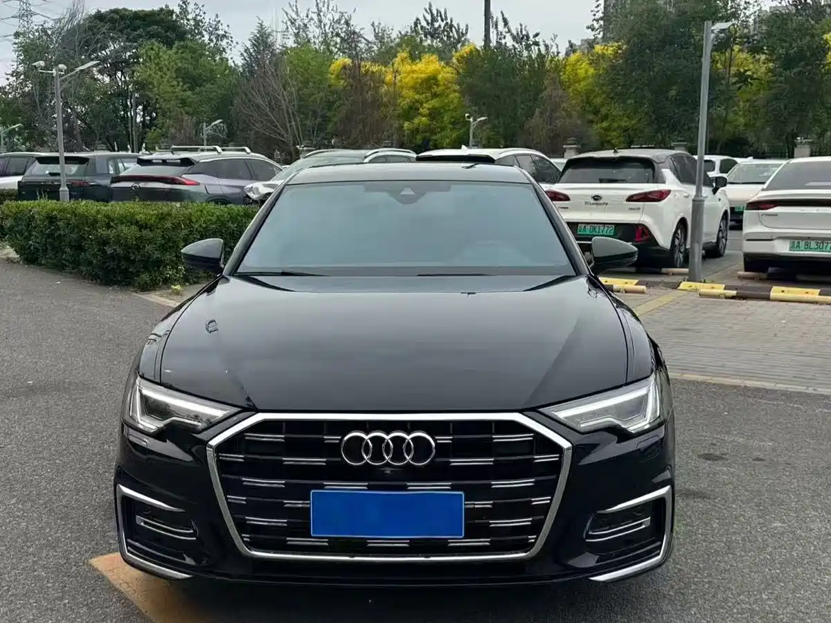 Audi A6L 2025 Model Year Facelift 40 TFSI Luxury Sport фото 2