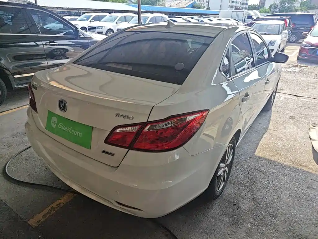 Changan Eado 2015 2015 1.6L Manual Luxury China V