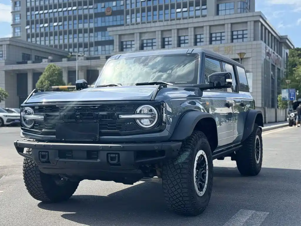 Ford Bronco 2025 2024 2.3T Badlands