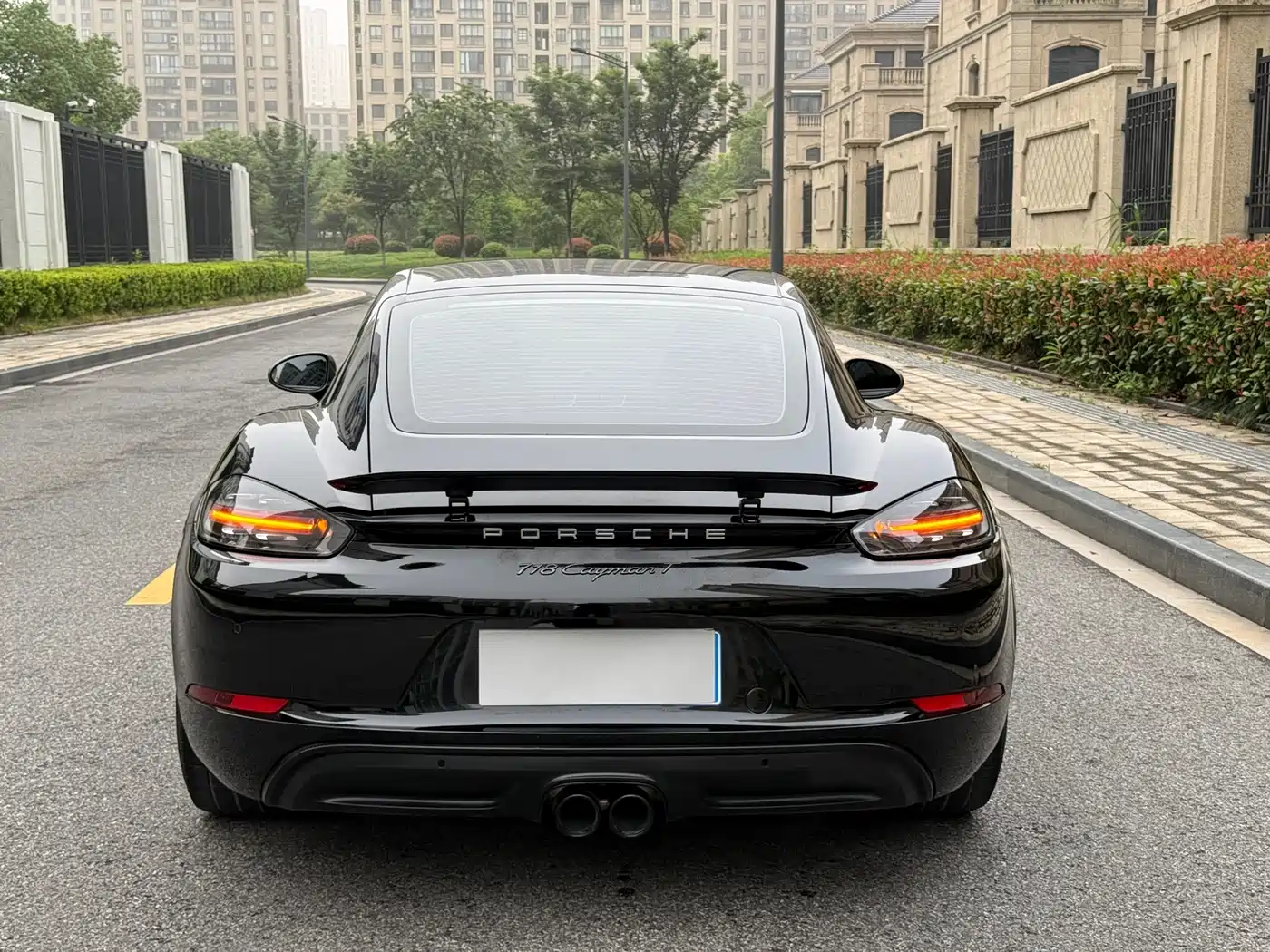 Porsche 718 2019 Cayman T 2.0T фото 4