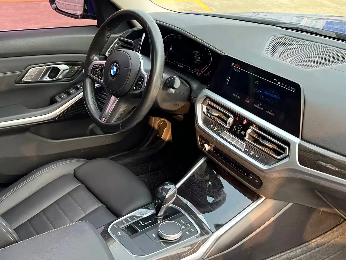 BMW 3 Series 2020 325Li M Sport Package фото 10