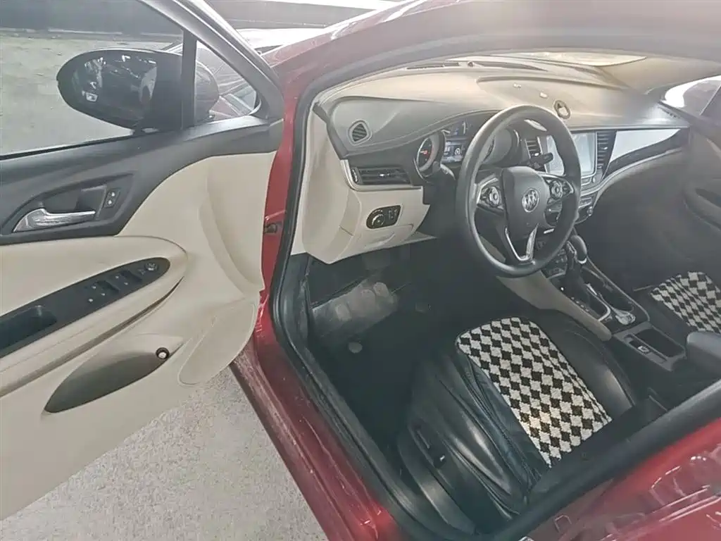 Buick Verano 2018 Sedan 15S Automatic Leading фото 16