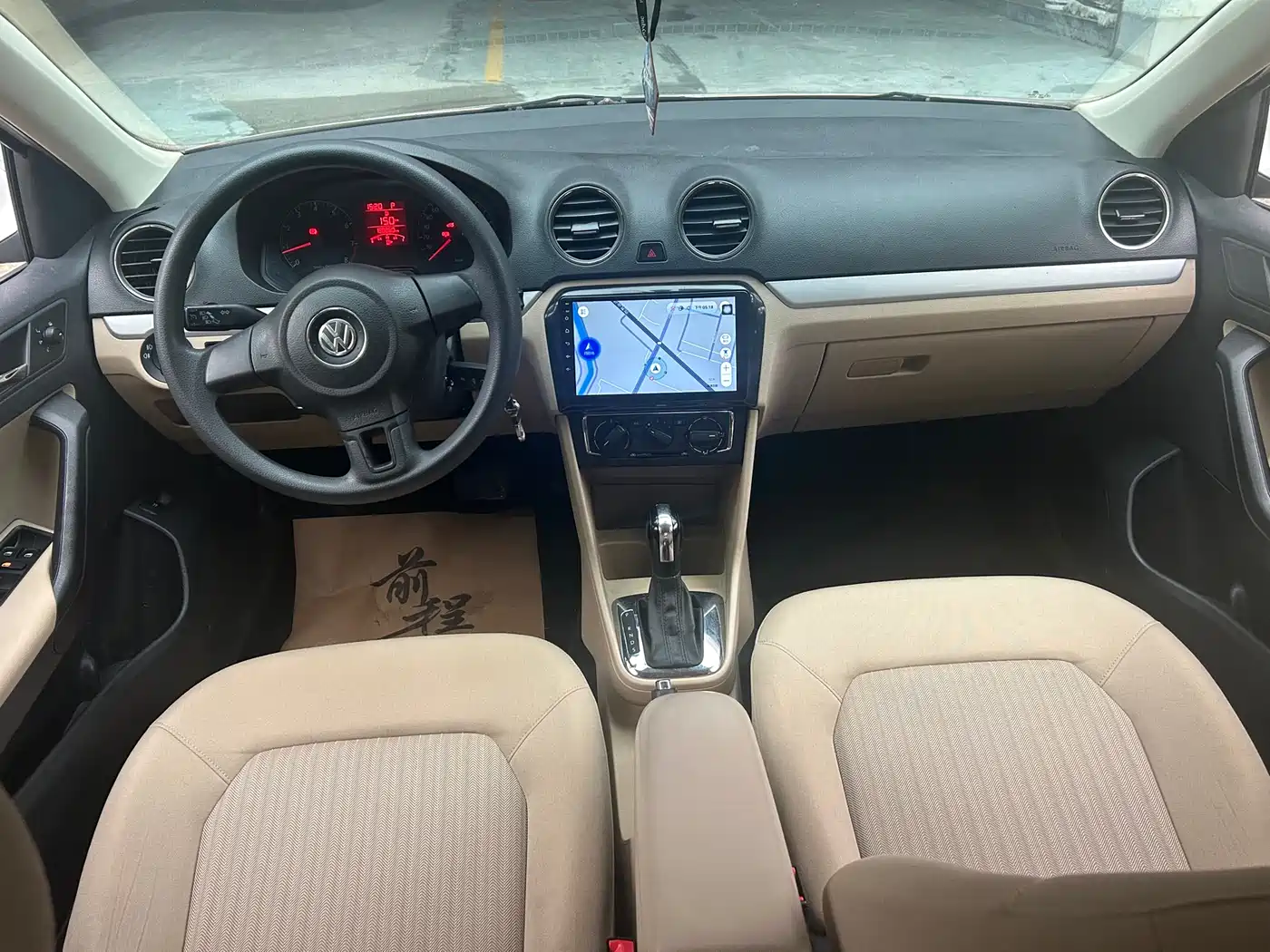 Volkswagen Jetta 2013 1.6L Automatic Comfort фото 13