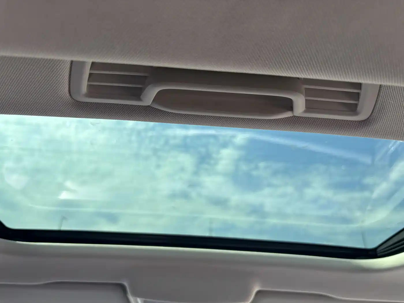 Volkswagen Lavida 2022 1.5L Auto Comfort Edition фото 13
