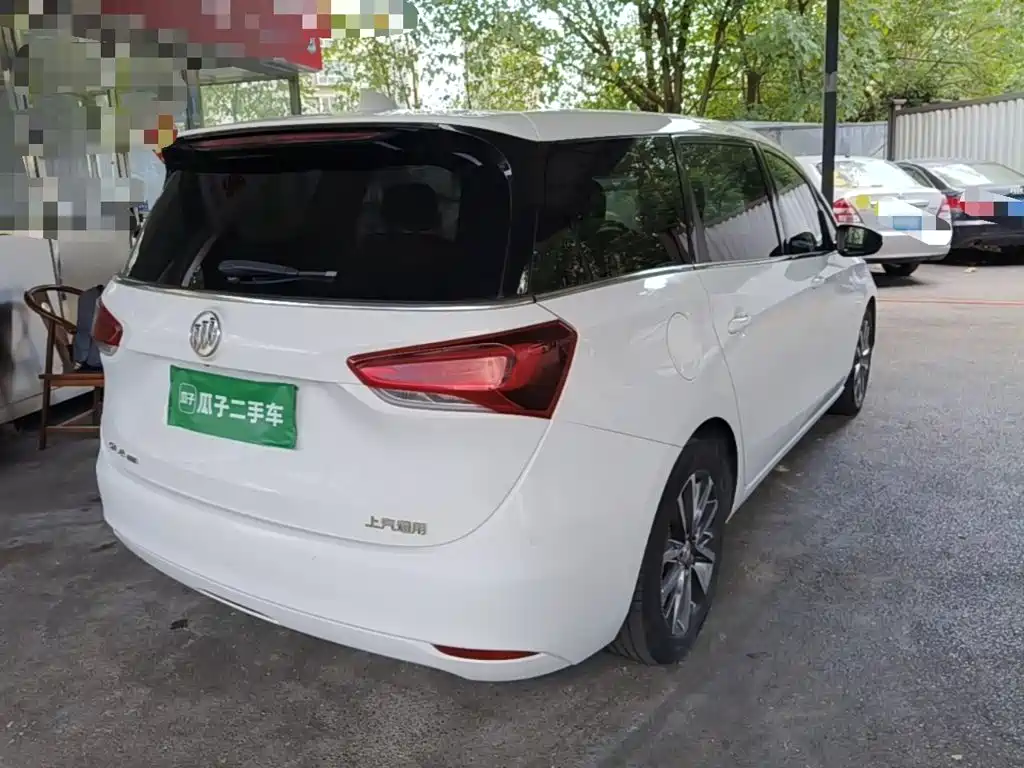 Buick GL6 2018 2018 18T 6-Seater Premium