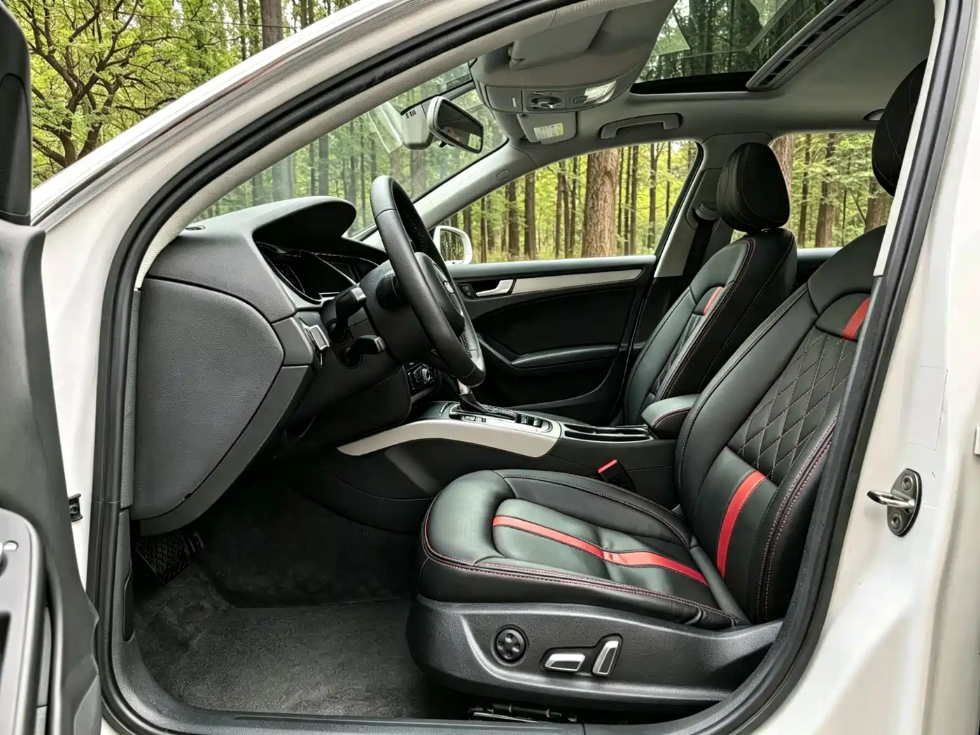 Audi A4L 2015 35 TFSI Auto Standard фото 7