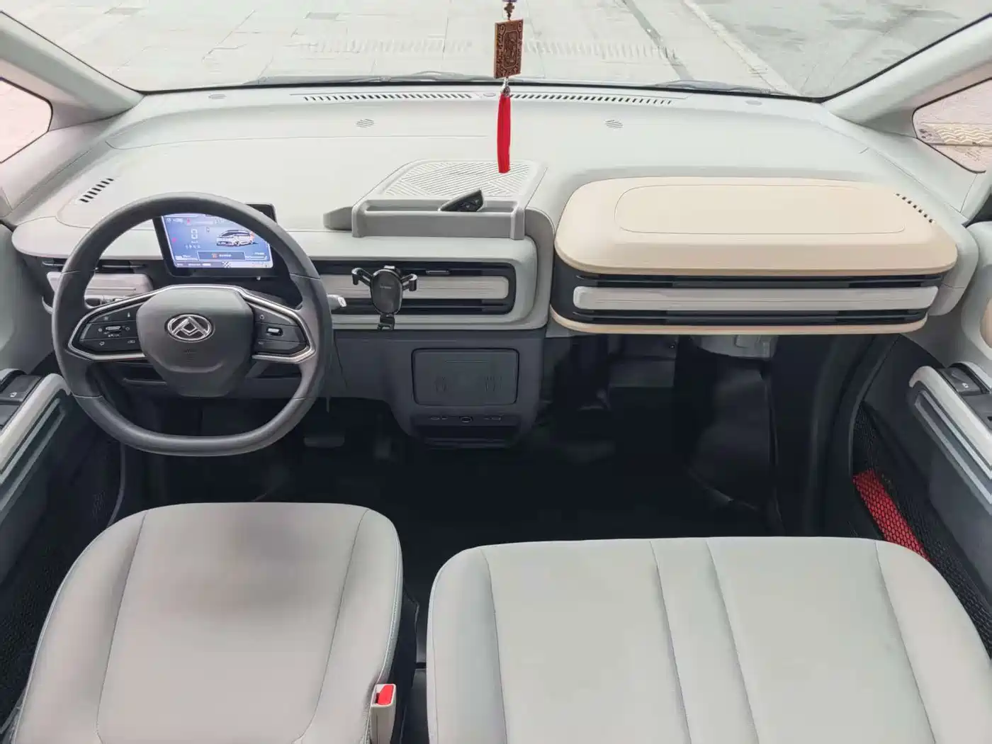SAIC Maxus Dana V1 2025 2025 Model V1+ Long Wheelbase High Roof Multi-Purpose Edition (62kWh)