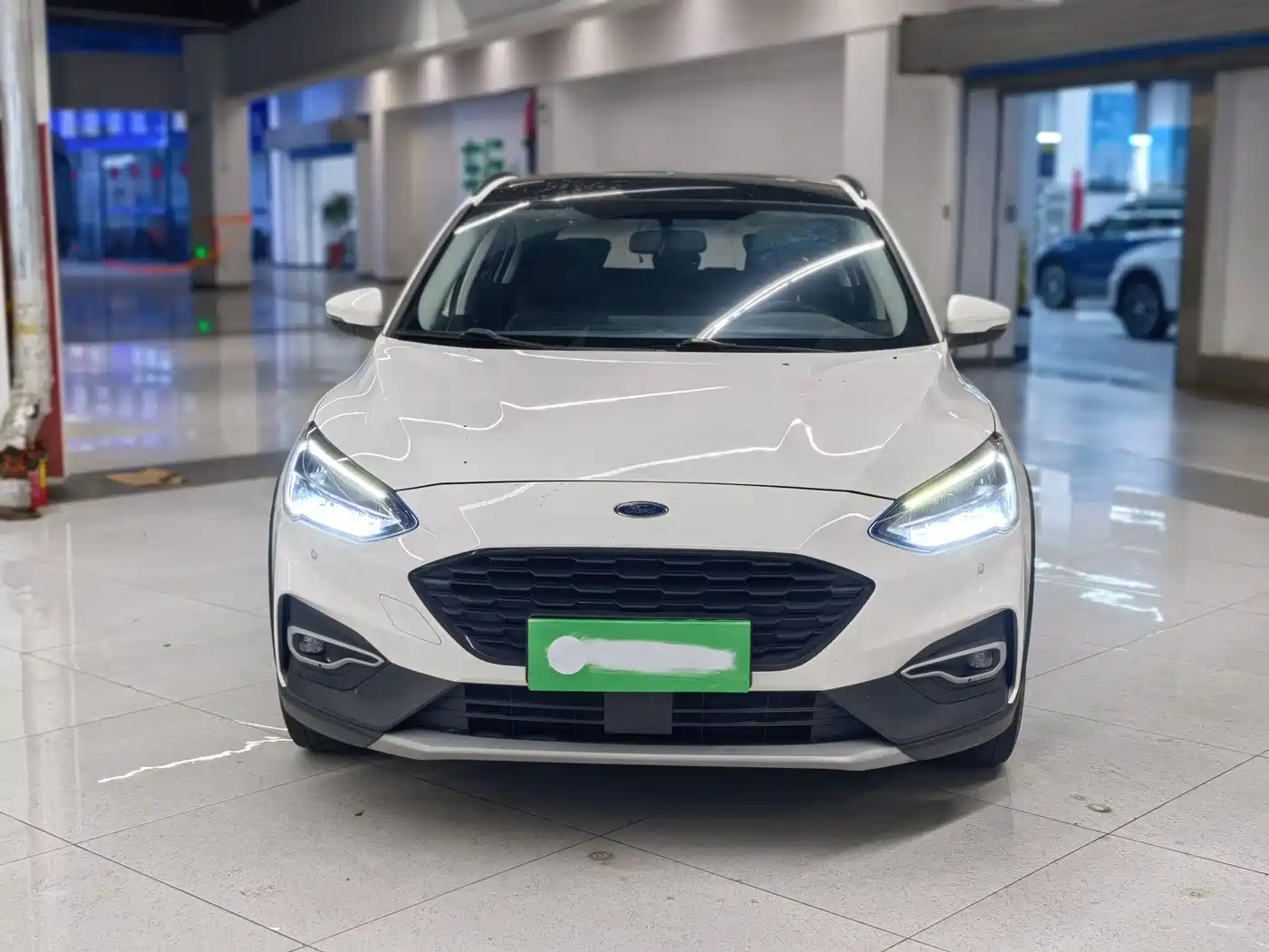 FORD FOX ACTIVE