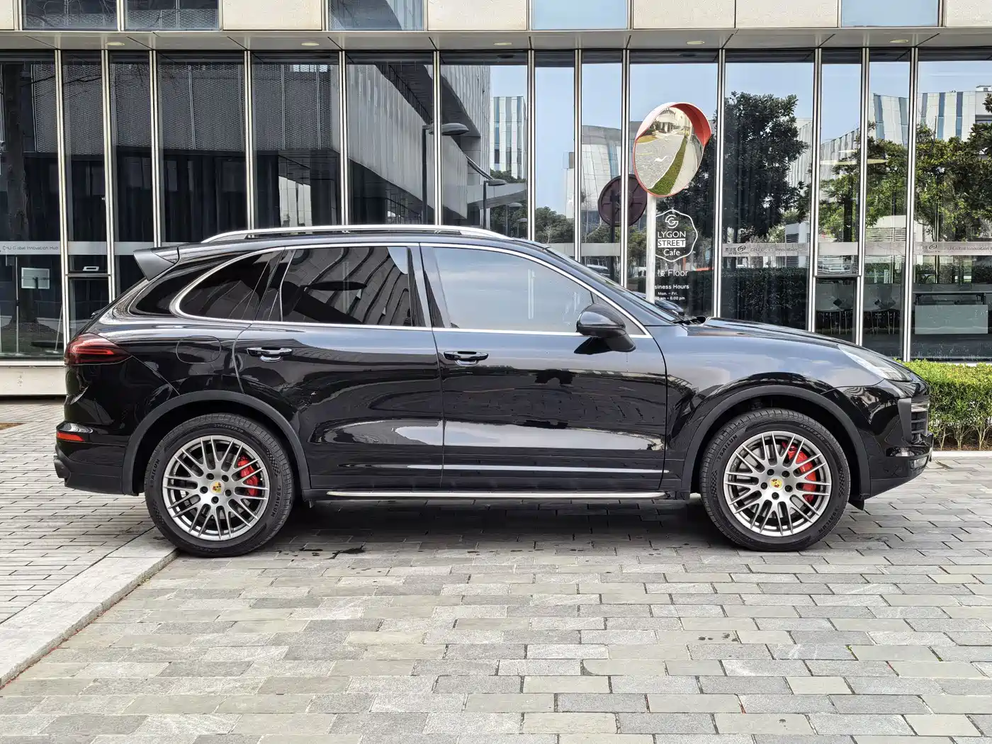 Porsche Cayenne 2015 Cayenne Turbo 4.8T фото 5