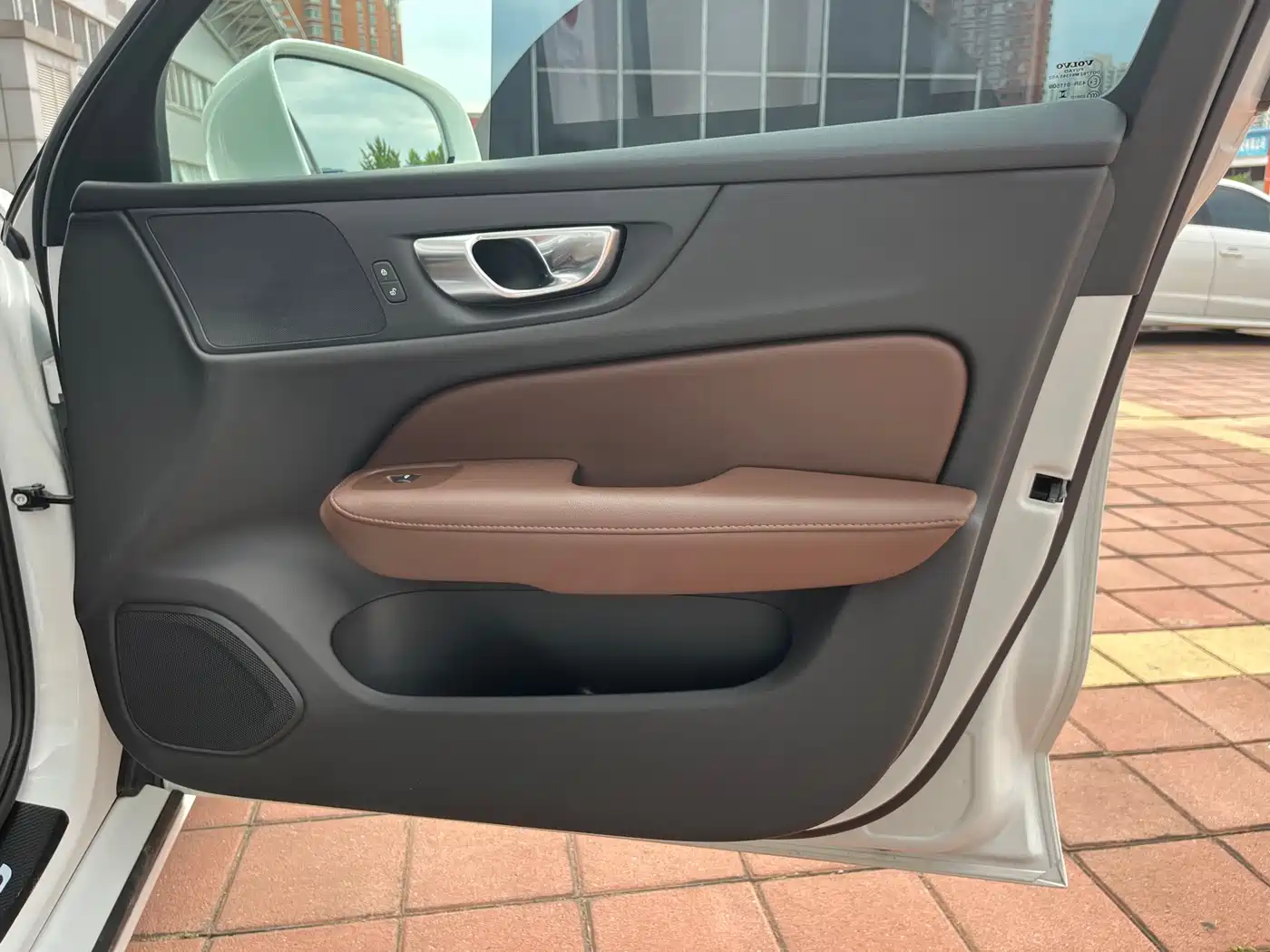 Volvo S60 2023 2023 B4 Smart Comfort Luxury Edition