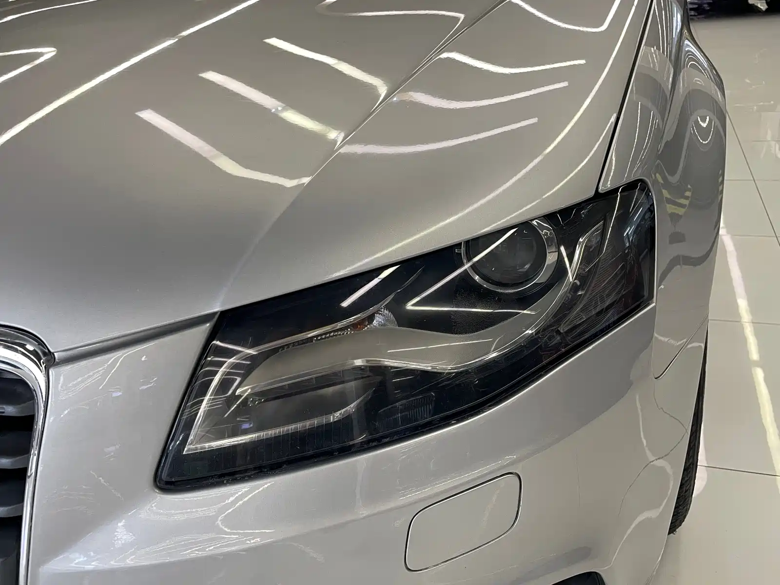 Фото 44 - Audi A4L