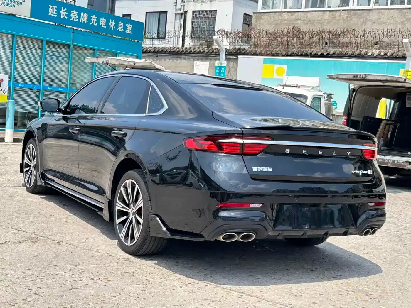 Фото 5 - Geely Xing Rui