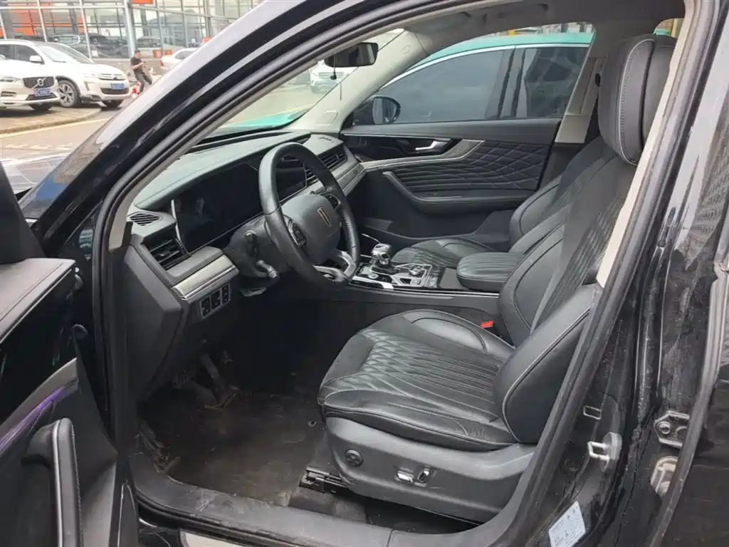 Hongqi HS5 2022 Facelift 2.0T Smart Flag Enjoyment AWD Edition фото 15