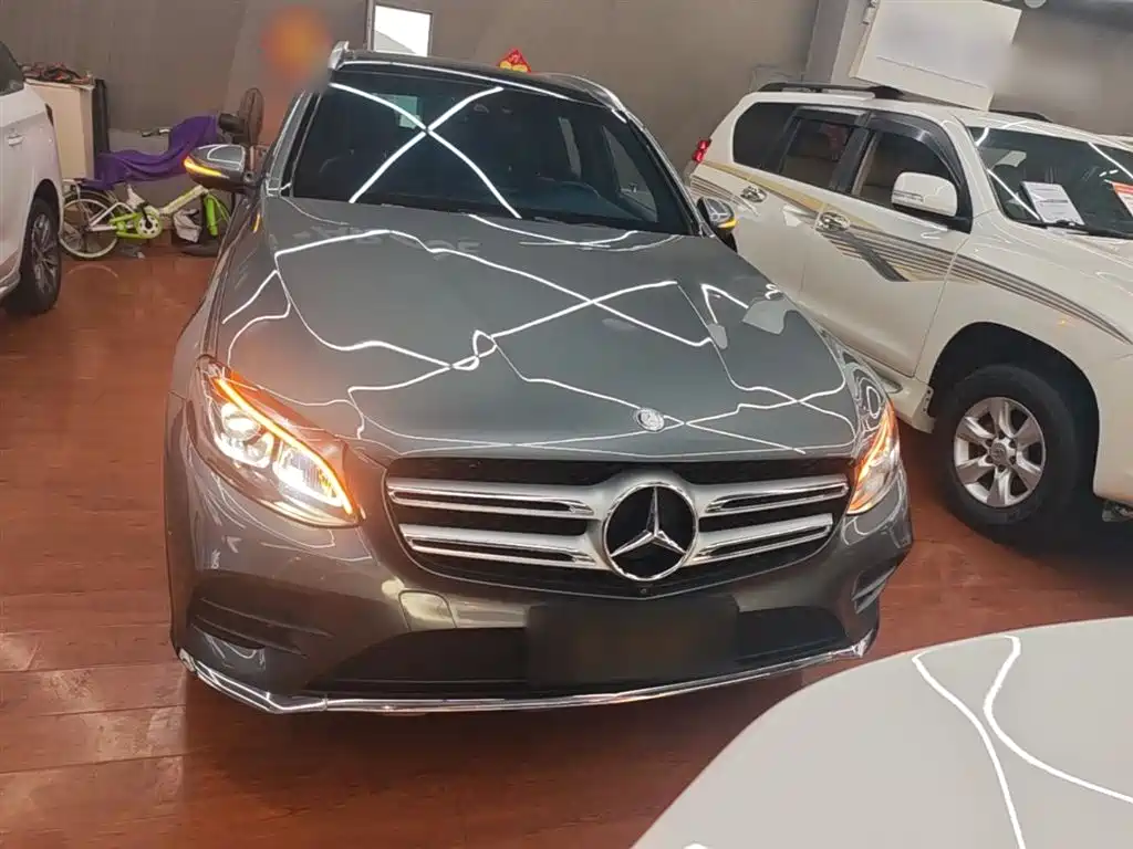 Mercedes-Benz GLC 2017 GLC 260 4MATIC Luxury фото 3