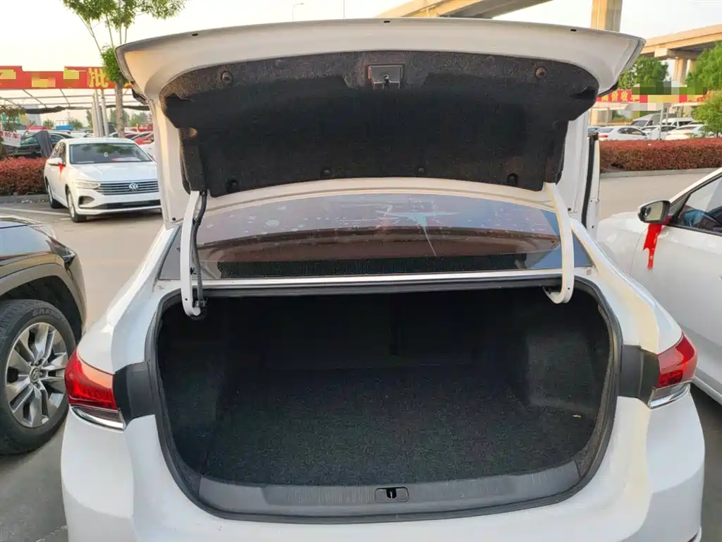 Buick Excelle 2019 18T Auto Connected Elite China VI фото 19
