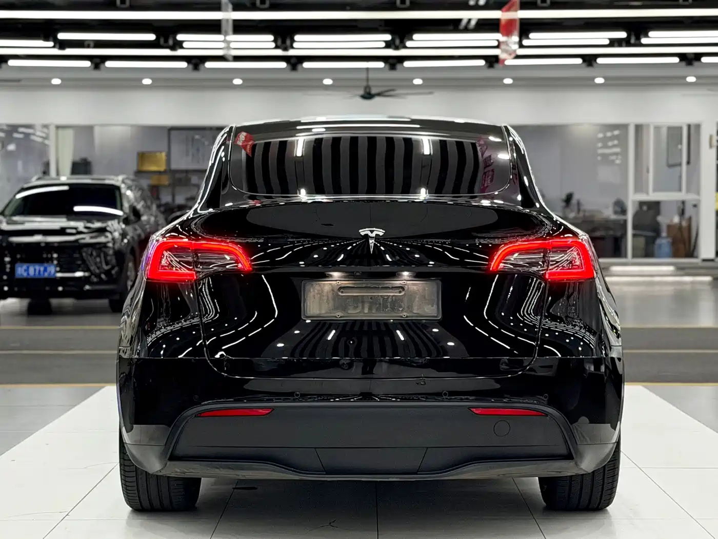 Tesla Model Y 2021 2021 Standard Range Rear-Wheel Drive