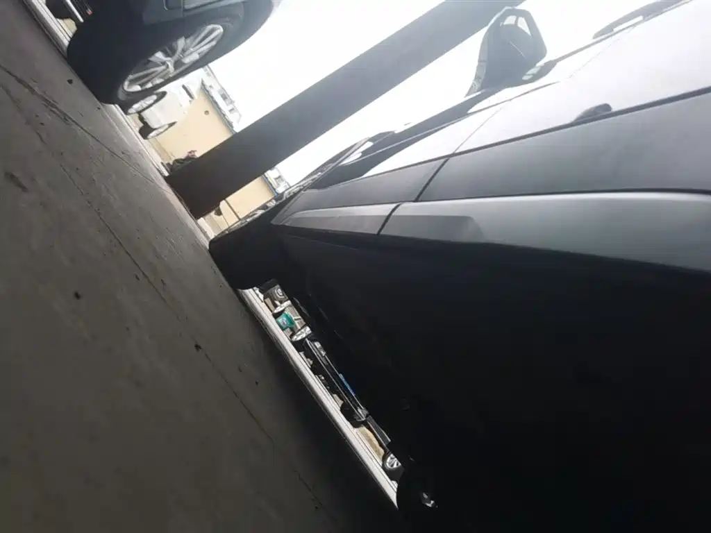 Cadillac XT4 2018 Model 28T 4WD Leading фото 22