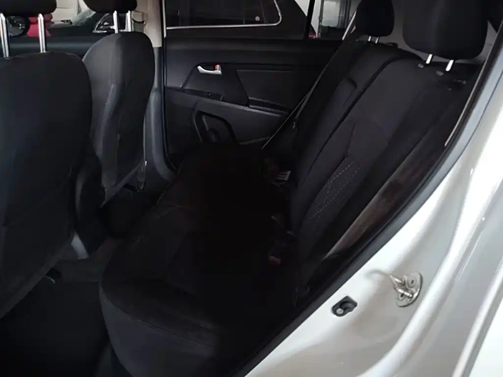 Фото 17 - Kia Sportage