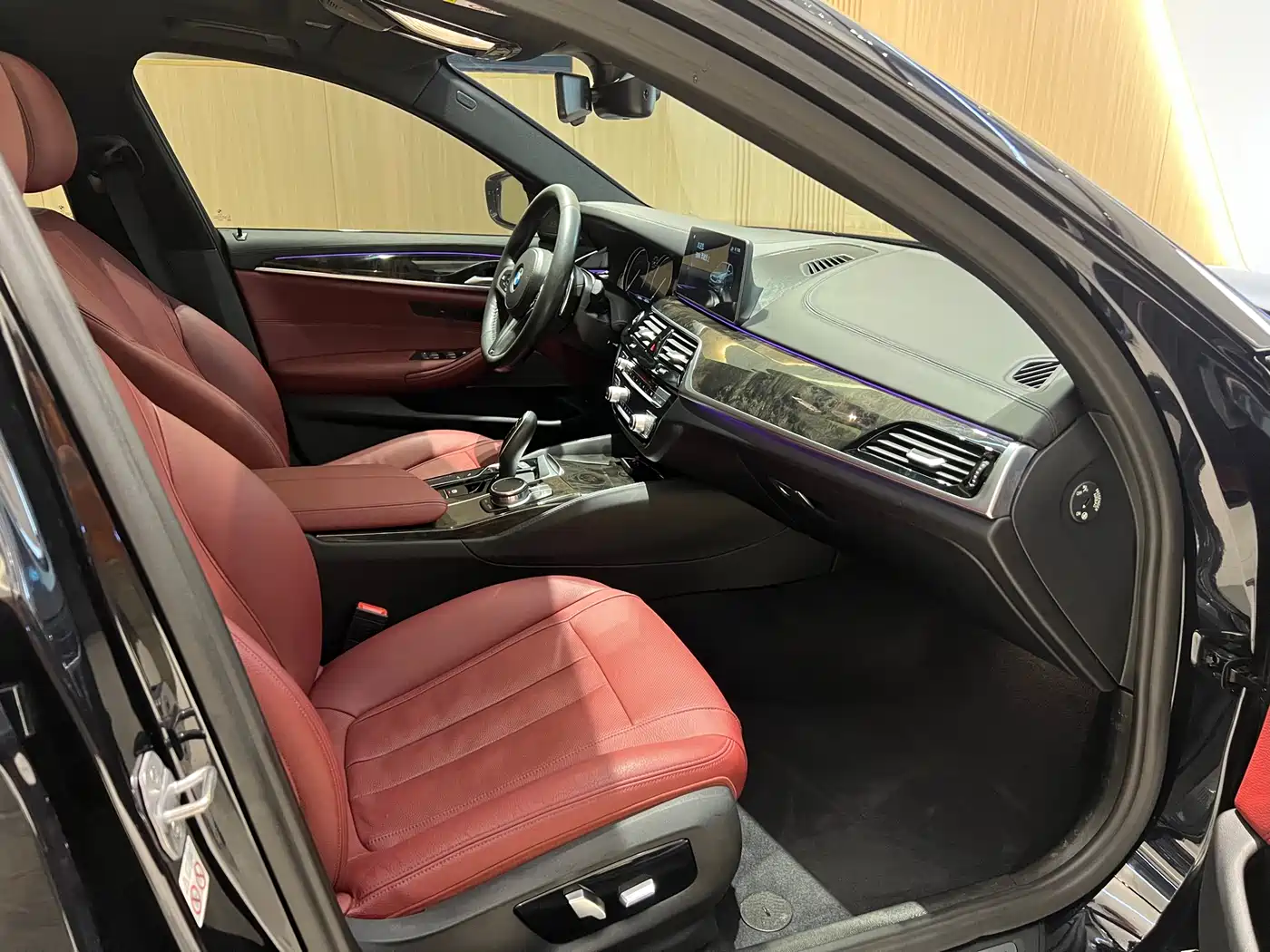 BMW 5 Series 2018 Facelift 530Li Exclusive M Sport Package фото 24