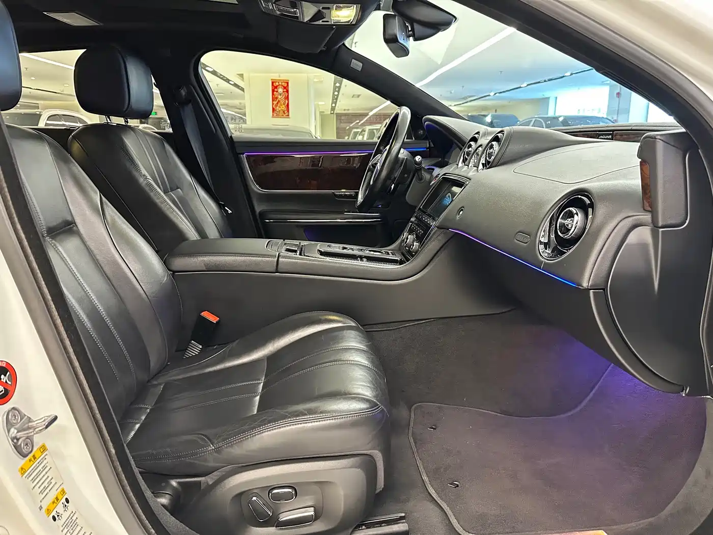 Jaguar XJ 2016 2015 XJL 3.0 SC 2WD Panorama Business Edition