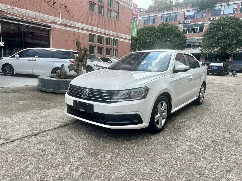Volkswagen Lavida 2017 1.6L Automatic Trend Edition