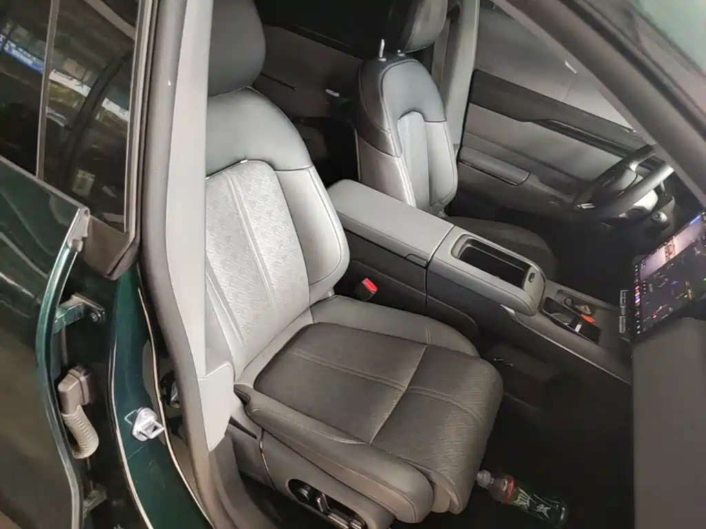 ZEEKR 7X 2024 2025 Model 75kWh RWD Smart Driving Edition