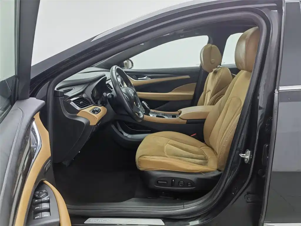Buick LaCrosse 2016 Model 28T Luxury фото 10