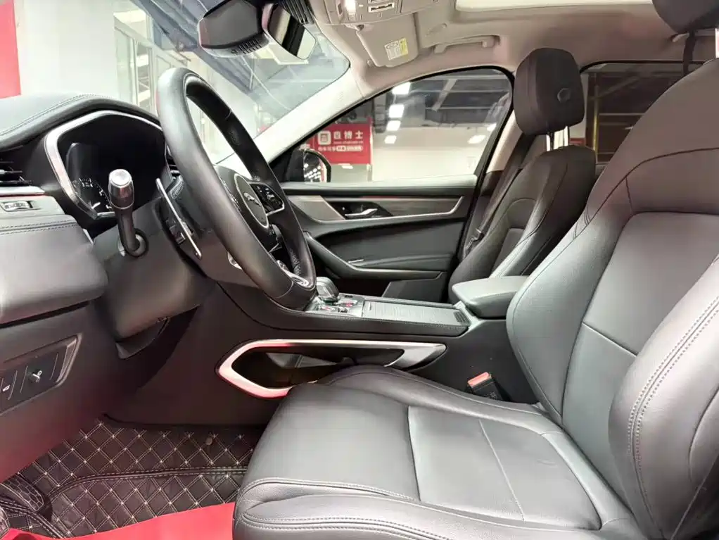 Jaguar F-PACE 2022 2021 250PS R-Dynamic S