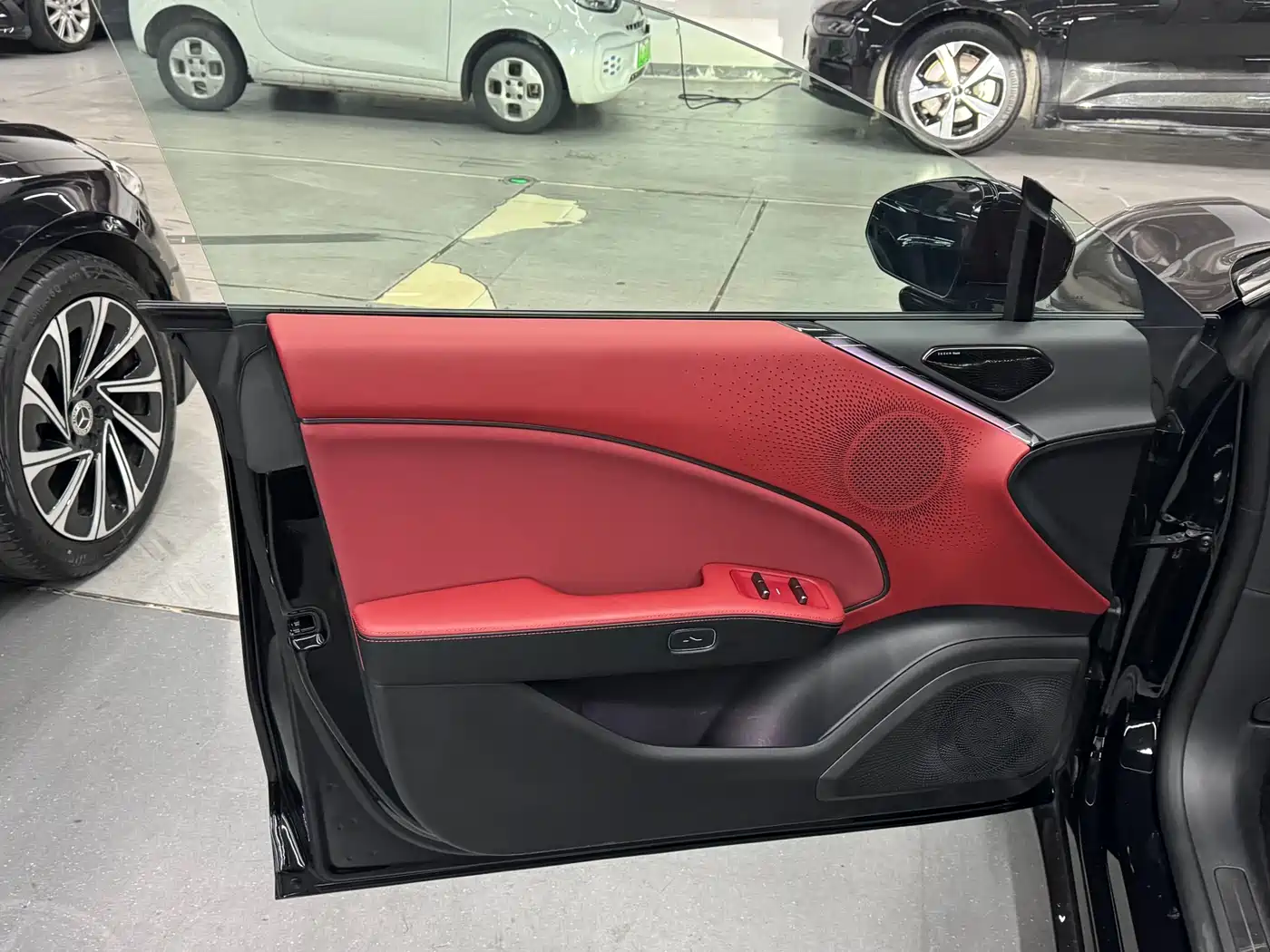 Zeekr 007 2025 RWD Smart Driving 75kWh фото 5