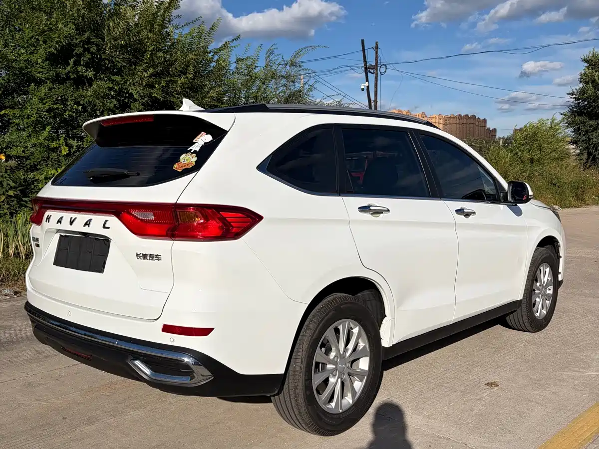 Haval M6 2023 2023 PLUS 1.5T DCT Luxury Smart Connect
